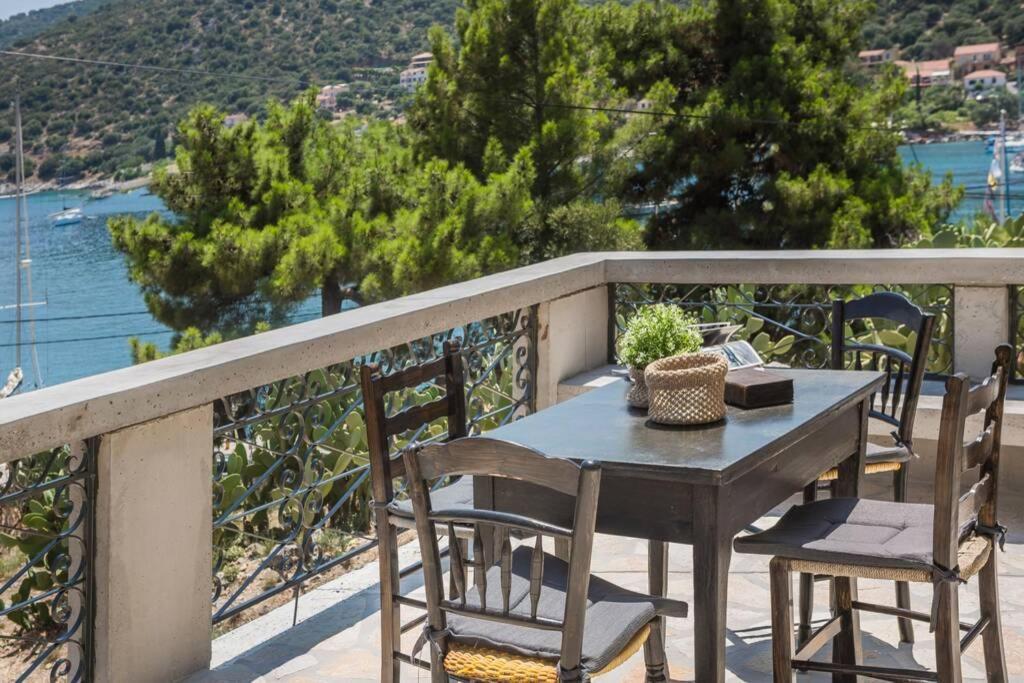 La Casa Di Zia Anna Agia Efimia Village Buitenkant foto