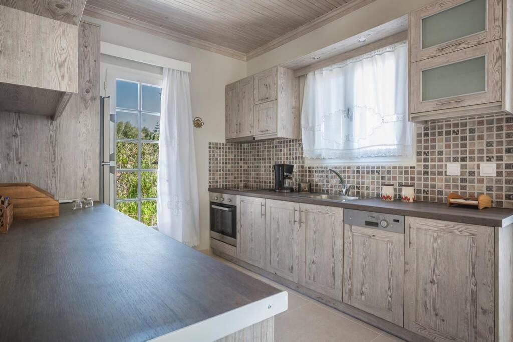 La Casa Di Zia Anna Agia Efimia Village Buitenkant foto